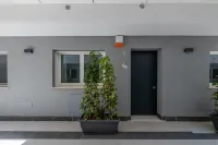 Angelina House - Sea Front Loft Hotels near Torre Quetta Beach