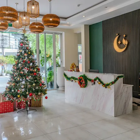 Horizon Hotel by LunaVerde Hoi An Отели рядом с достопримечательностью «Hoi An Museum»