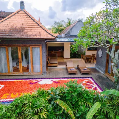Ume Sri Villas Ubud Hotels near Rudana Museum