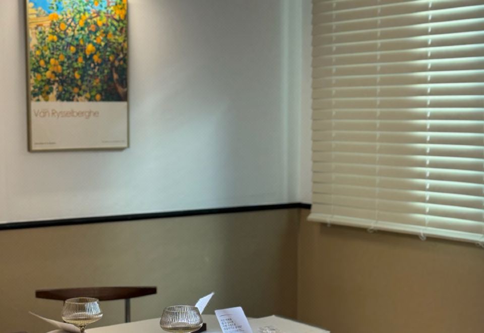 서정적인호텔 부산영도 객실