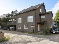 Apartment close to the mountain Hotels in Vagan