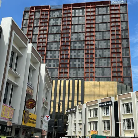 Piccadilly Residence Ipoh - Private Car Park - High Floor with Balcony - 3 Min to Famous Eatries