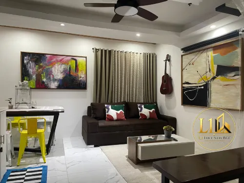 L1 loft stay BGC - New