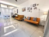 H&H 2 【Karaoke•16 pax•Game•Landed House】by Sakura Homestay