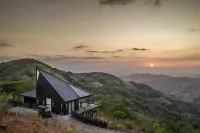 Lakay Monteverde: Heated Pool, Golf Cart Breakfast - 빌라