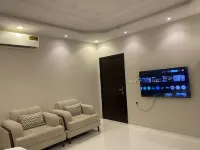 Luxury 1-Bedroom Apartment with Private Bathroom – J13 - Kondo