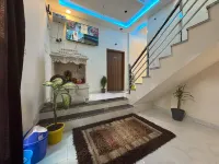 It's Braj Raj Home Stay - Airport Shuttle