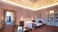 Delcorto Suites