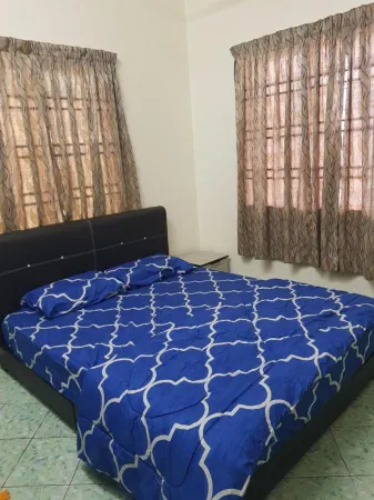 Homestay Che Wan Отели рядом с Аэропорт Куантан