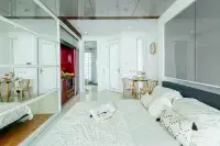 Pure Sunset Beach - By Mikihollick