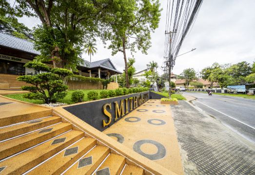 스미스 & 애피의 차웽 베이 뷰 리조트