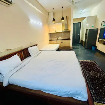 Samriddhi Studio Apartment Near IGI Airport Hotel dekat Dwarka Sektor 21