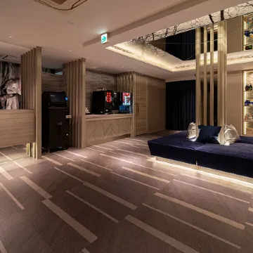 HOTEL RETOUR HIMEJI  (Adults Only) Отели рядом с достопримечательностью «Shikama-kō»