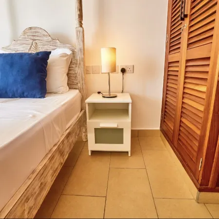 Nana's boho BeachfrontVilla w/Ac&pool