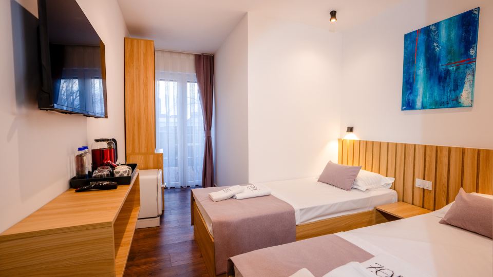 Zoe Hotel