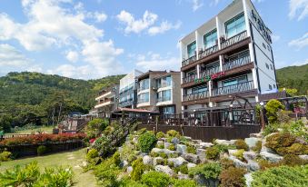 Geoje Haegeum River Pension