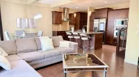 Spacious 3BR House in Aspen Hills - New
