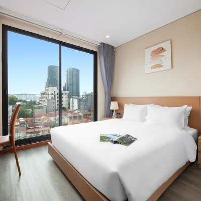 Regal Residences Tay Ho Отели рядом с достопримечательностью «Тайхо»