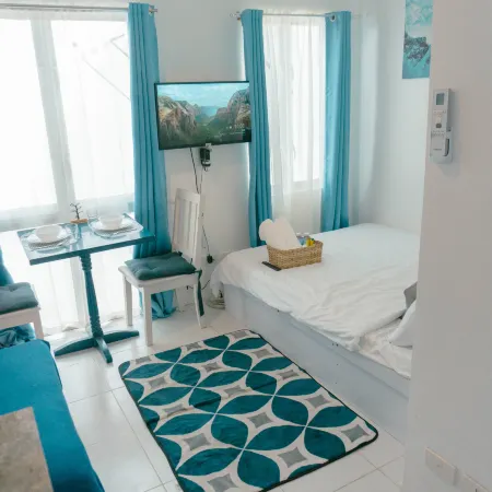 La Bella Tagaytay | Garden View | WiFiAndnetflix | Near Twin Lakes