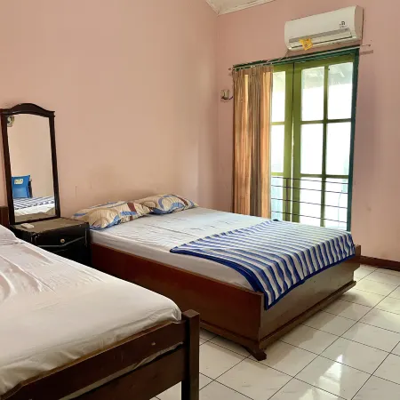 Hotel Tirtonadi Permai