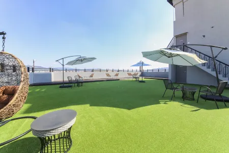 Hotel Rein Отели рядом со станцией Сингёнджу