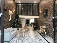 The Eudora Homestay Hotels near Main Post Office