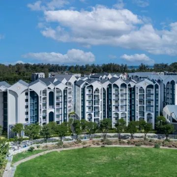 Two Flamingo Apartment 1