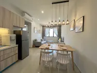 Cozy 2BR Sky Pool & Panoramic Views 1-6 Guests - parking
