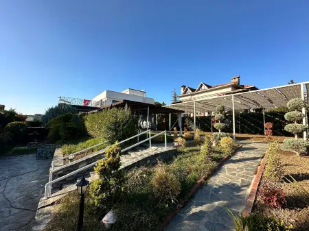 HİDDEN GARDEN Отели рядом с достопримечательностью «Mudanya Yunus Aniti»