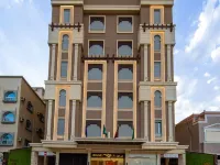 Redwaves Hotel Hotel berhampiran Bulatan Globe