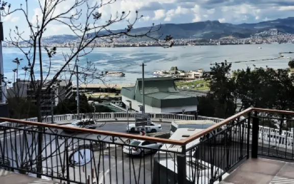 ヴァリアンテ ホテル Çeşme周辺のホテル