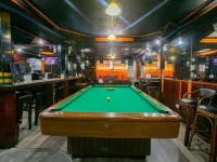 Slouch Hat Hotel and Restaurant