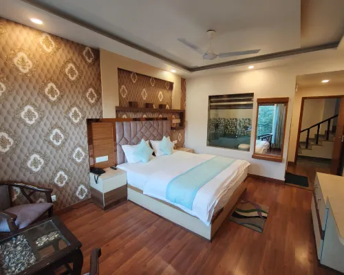 Summer hill resort Hotels in Chail