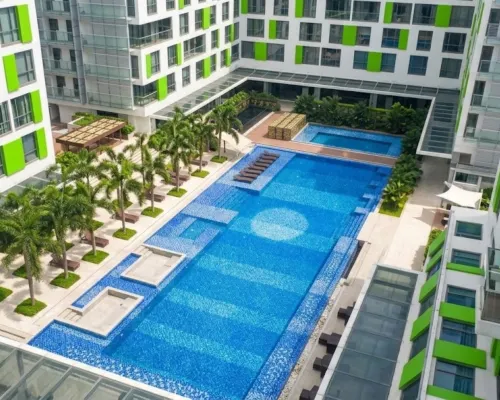 S LIVIN Airport Apartment - Beside to Holiday Inn Hotels near District 12