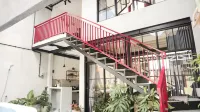 H & R Farm Villa - Parkplatz
