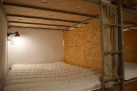 Sleep  Studio - Hostels