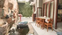 Homestay D'Unique - parcheggio