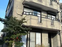 8 min to Tennoji, 110m2, parking, up to 6, kitchen Hotéis em Matsubara