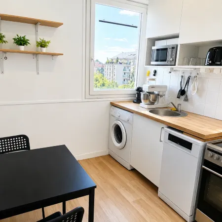 ChezClementine-Deux pièces climatisée proche Paris Hotels in Nanterre