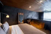 The Lima Ocean Suites Pererenan - Kondo