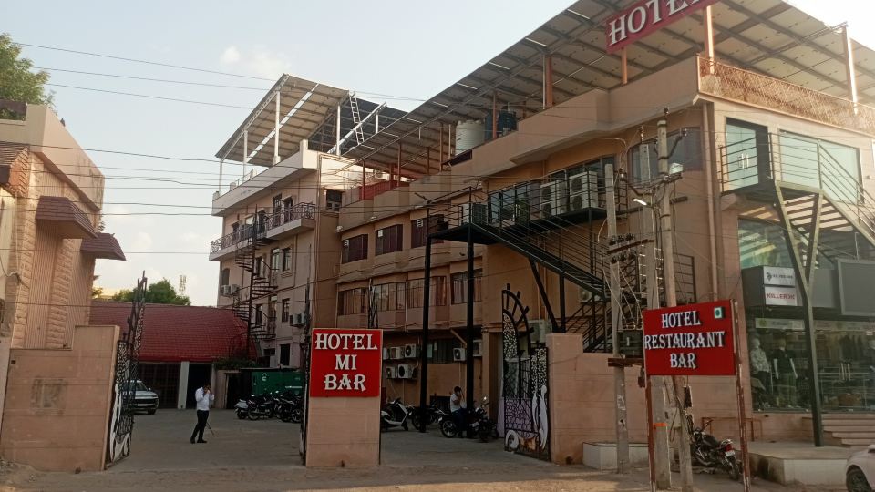 Hotel Mahaveer International