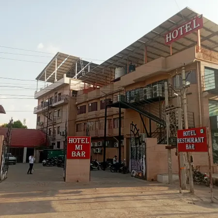 Mahaveer International