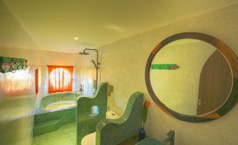 Sunrise Ocean Villa 4BR- Hoi An