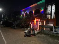 Hotel Fulora Hotels near Chatrapati Shivaji Maharaj Stadium, Karad