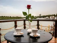 巴胡斯旅館 鄰近貝爾格萊德國際機場的酒店