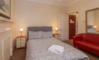 Ricky Road Guest House - Budget