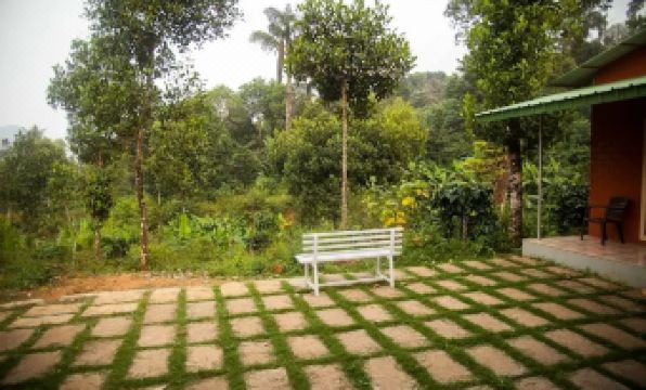 Nivaasana Bed & Breakfast - Housity