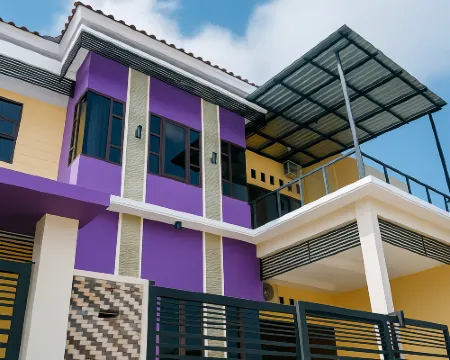 Omah Poer Modern Tropical Villa Hotels in Giri