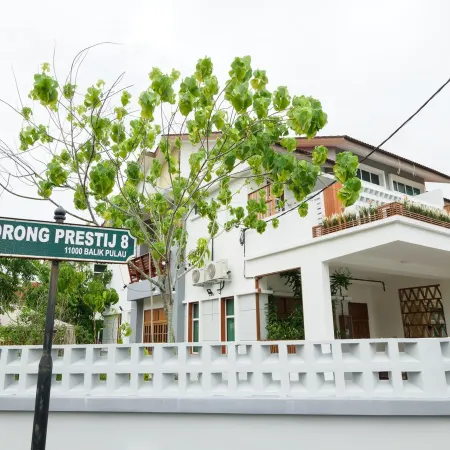 D’SeBalik Pulau - Tropical Boutique Home Отели в г. Остров Балик
