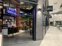 Premium Twin King Ensuites - Clayton, 3168, Melbourne, Victoria, Australia Hotels in Clayton